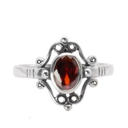Anello in metallo