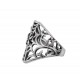 Anello in metallo con  ragnatela